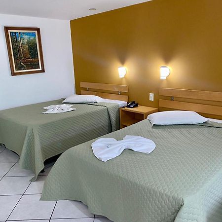 Hotel San Bernardino Guaramirim Exteriör bild